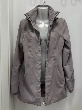 Lululemon Like A Glove Jacket Size 6